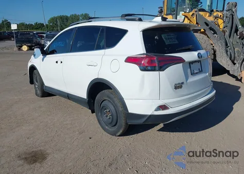 2016 Toyota Rav4 Xle z USA, uszkodzony, nr VIN 2T3RFREV3GW486582